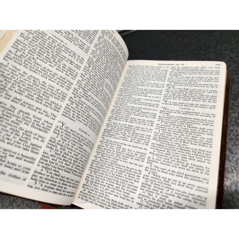 Vintage NASB New American Standard Bible AJ Holman 1973 Brown Concordance